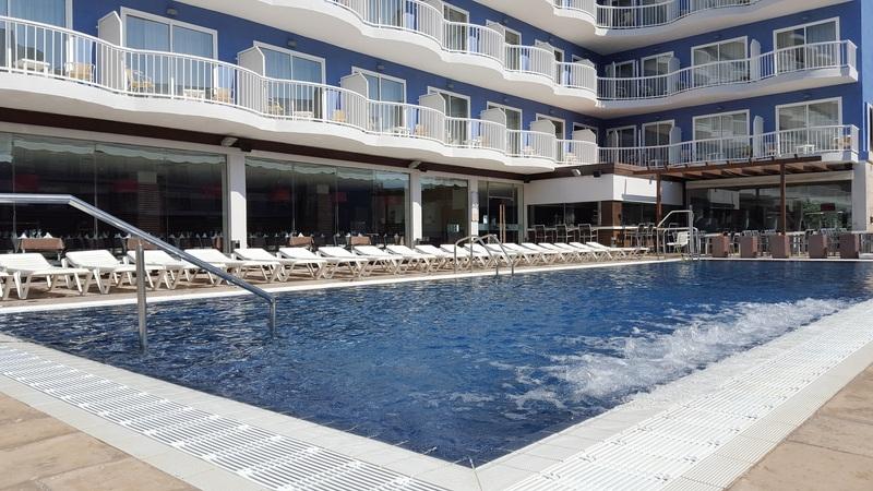 Hotel Ruleta Augustus Salou Esterno foto